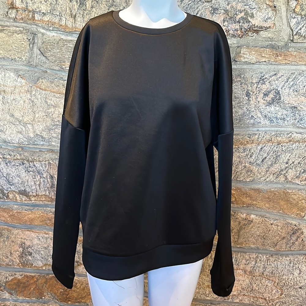 Bcbg size medium black scuba long sleeve top with back neck zipper